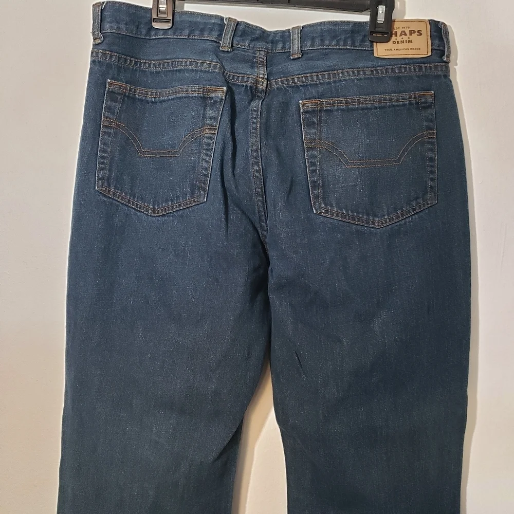 Chaps Blue Denim Straight Leg Fit Men's Jeans Size 36 x 32